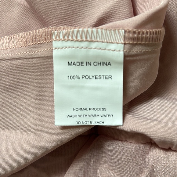 Simplee Apparel Women's
Boho Floral V Neck Long new - Picture 7 of 8